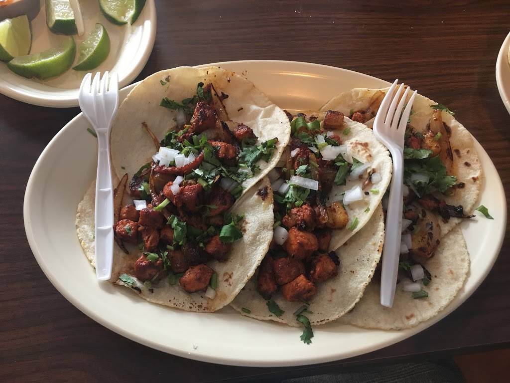 Panchos Mexican Taqueria | restaurant | 2303 Arctic Ave, Atlantic City, NJ 08401, USA | 6093442062 OR +1 609-344-2062