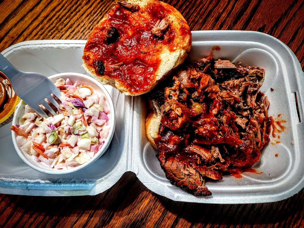 Smokin’ Pig BBQ | restaurant | 7301 S Tamiami Trail, Palmetto, FL 34221, USA | 8134802128 OR +1 813-480-2128