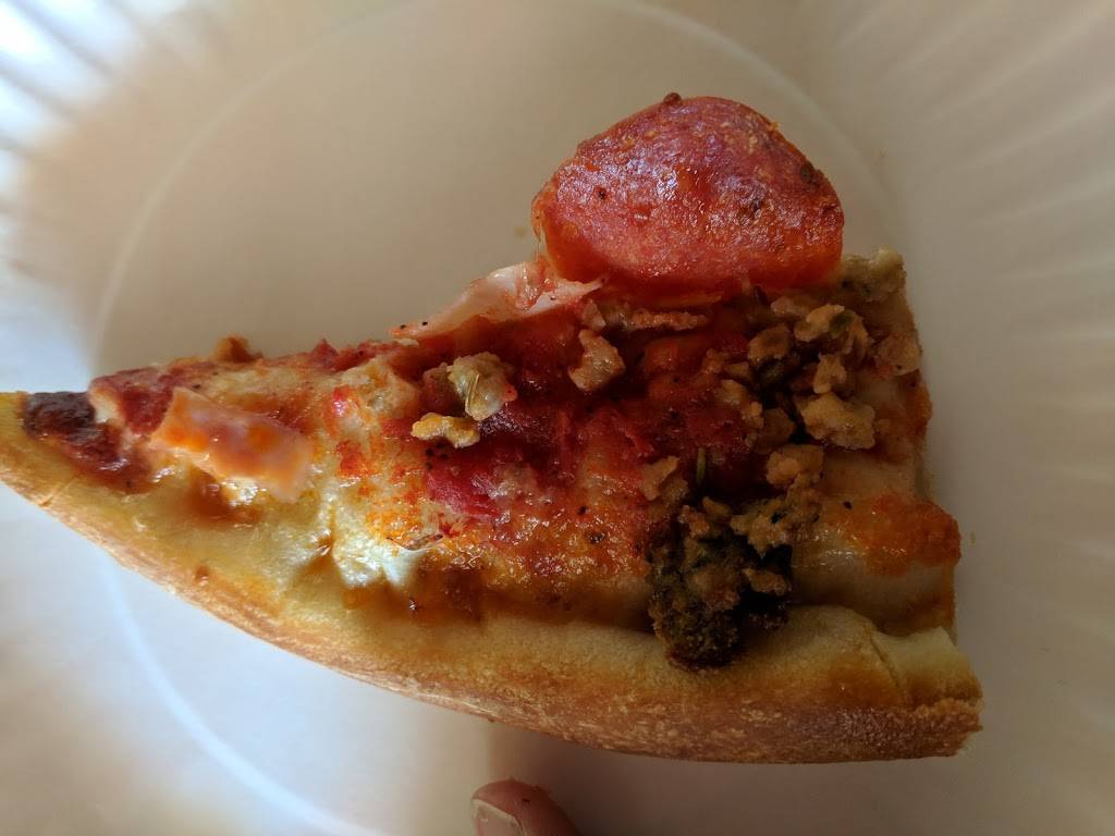 The Pies Guys Pizzeria & Fish Fry | restaurant | 6 Baylis St, Oswego, NY 13126, USA | 3153430533 OR +1 315-343-0533