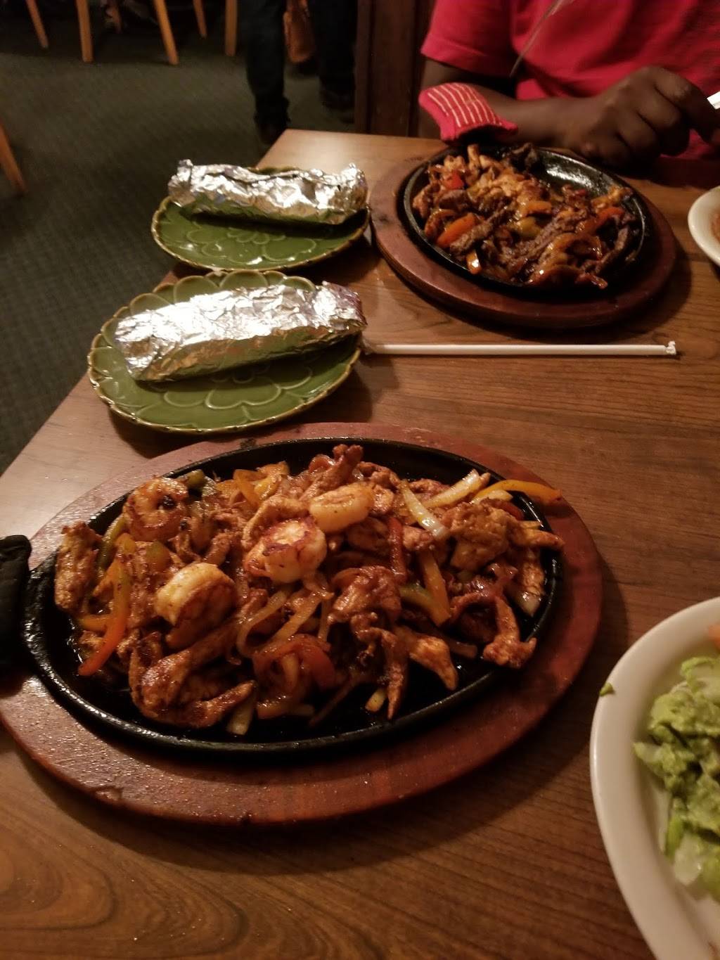 Enchiladas | restaurant | 128 N Broad St, Brooksville, FL 34601, USA | 3527966437 OR +1 352-796-6437