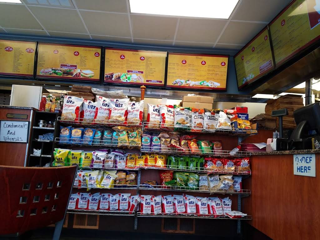 Deliworks & Pizzaria | restaurant | 3637, 62 Montvale Ave, Stoneham, MA 02180, USA | 7814387955 OR +1 781-438-7955