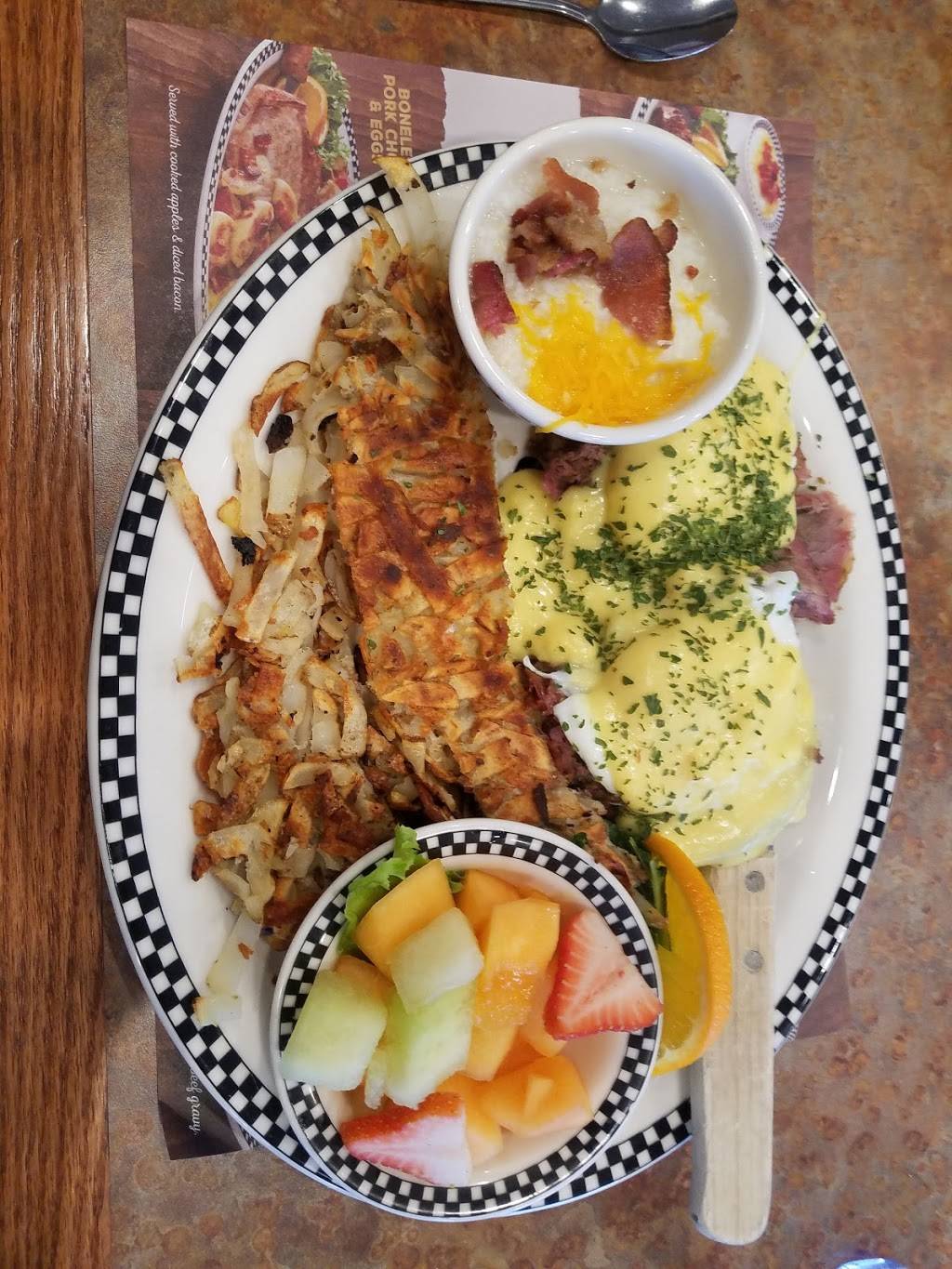 Black Bear Diner | restaurant | 2347 W Kettleman Ln, Lodi, CA 95242, USA | 2093332200 OR +1 209-333-2200