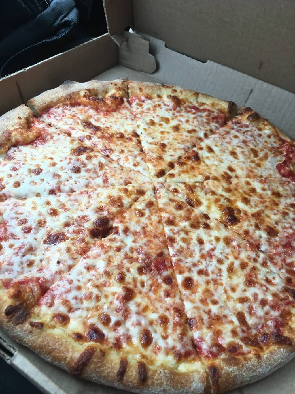 Rose & Vickis Bakery, Subs & Pizza | restaurant | 747 State Rd, Plymouth, MA 02360, USA | 5082246809 OR +1 508-224-6809