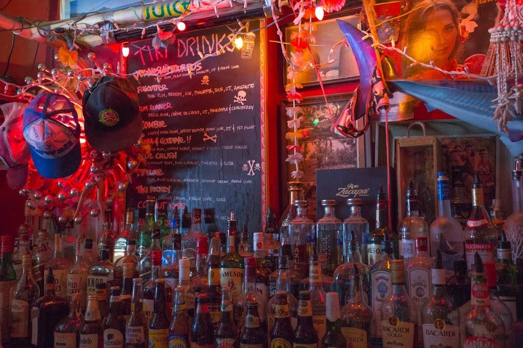 Surf Bar | restaurant | 139 N 6th St, Brooklyn, NY 11249, USA | 7183024441 OR +1 718-302-4441