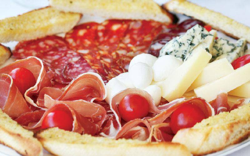 La Cucina | cafe | 256 Commercial Blvd, Lauderdale-By-The-Sea, FL 33308, USA | 9542291947 OR +1 954-229-1947