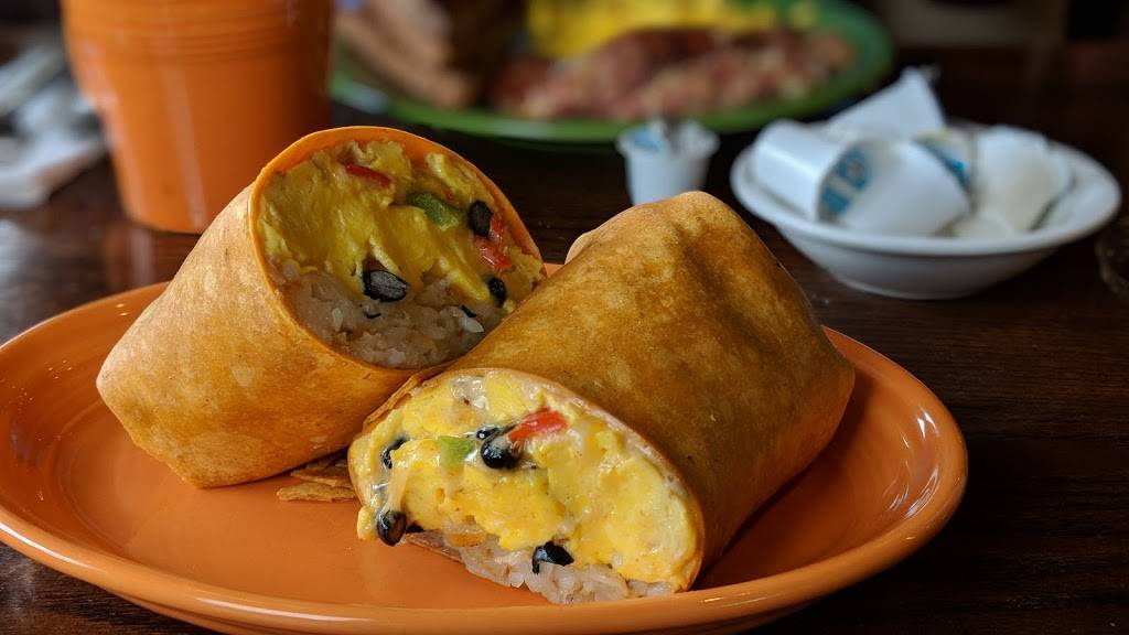 Tuckers | restaurant | 238 Indian Brook Rd, Dover, NH 03820, USA | 6034135470 OR +1 603-413-5470