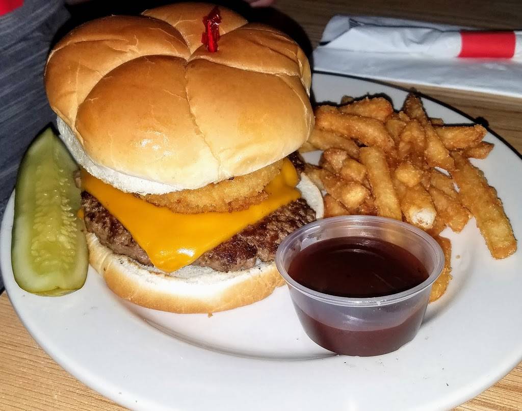 Union House Bar & Restaurant | restaurant | 2713 Brookpark Rd, Cleveland, OH 44134, USA | 2166350809 OR +1 216-635-0809