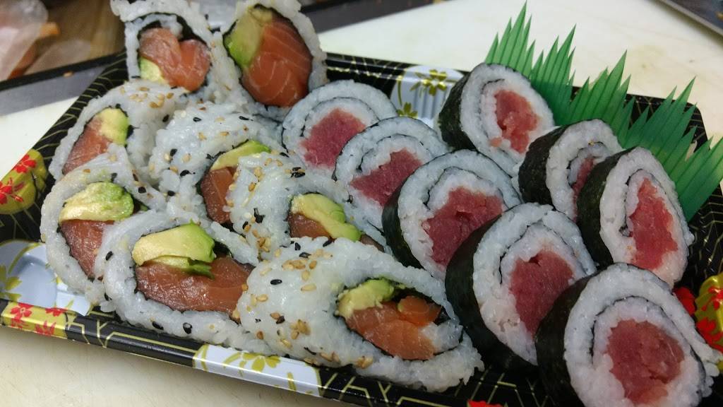 Quickway | restaurant | 6136 N Arlington Blvd, Seven Corners, VA 22044, USA | 7035338084 OR +1 703-533-8084