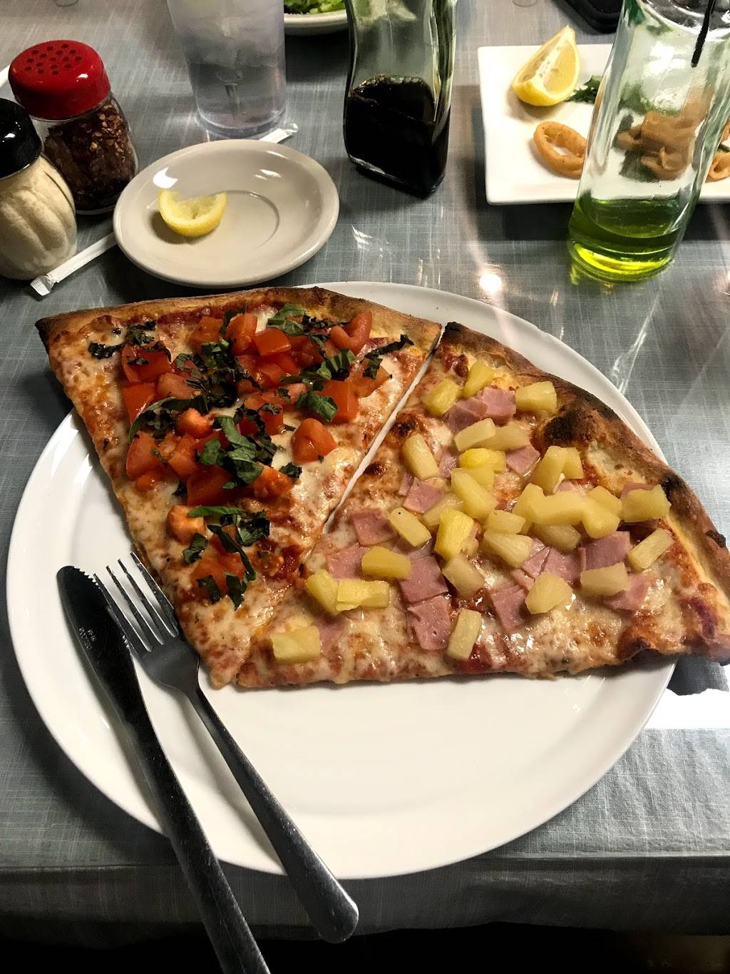 Magone Italian Grill & Pizza | restaurant | 1129 Weaver Dairy Rd suite F, Chapel Hill, NC 27514, USA | 9199047393 OR +1 919-904-7393