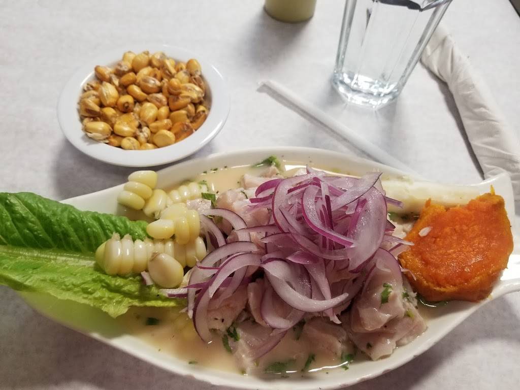 Los Nisperos | restaurant | 500 E 149th St, Bronx, NY 10455, USA | 7182923377 OR +1 718-292-3377