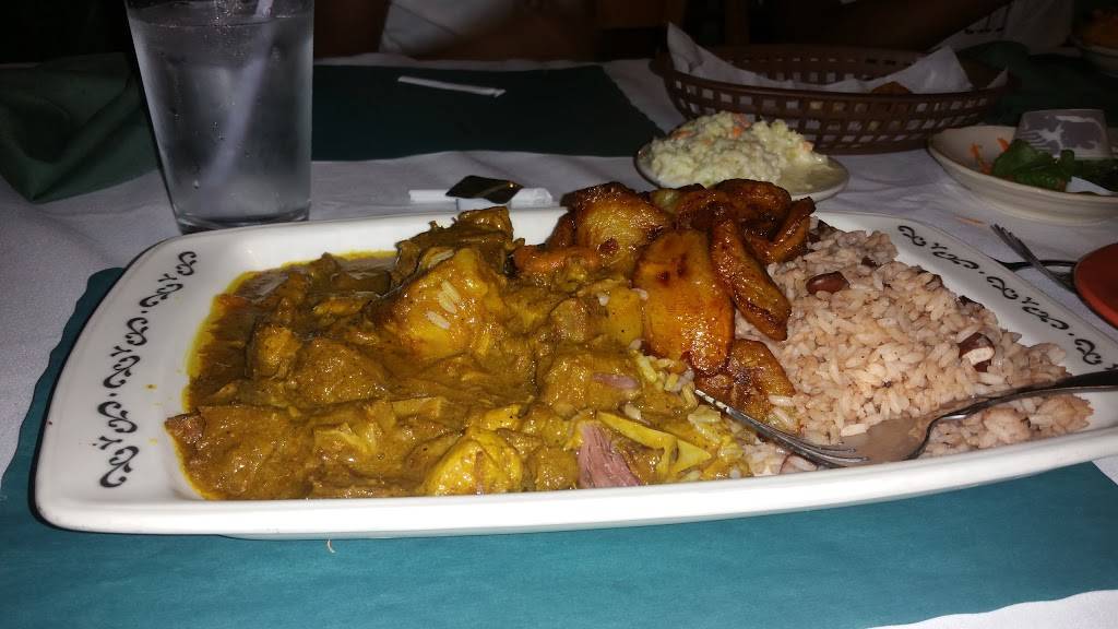 Moonlight Cuisine | restaurant | 6834 Limekiln Pike, Philadelphia, PA 19138, USA | 2154242090 OR +1 215-424-2090