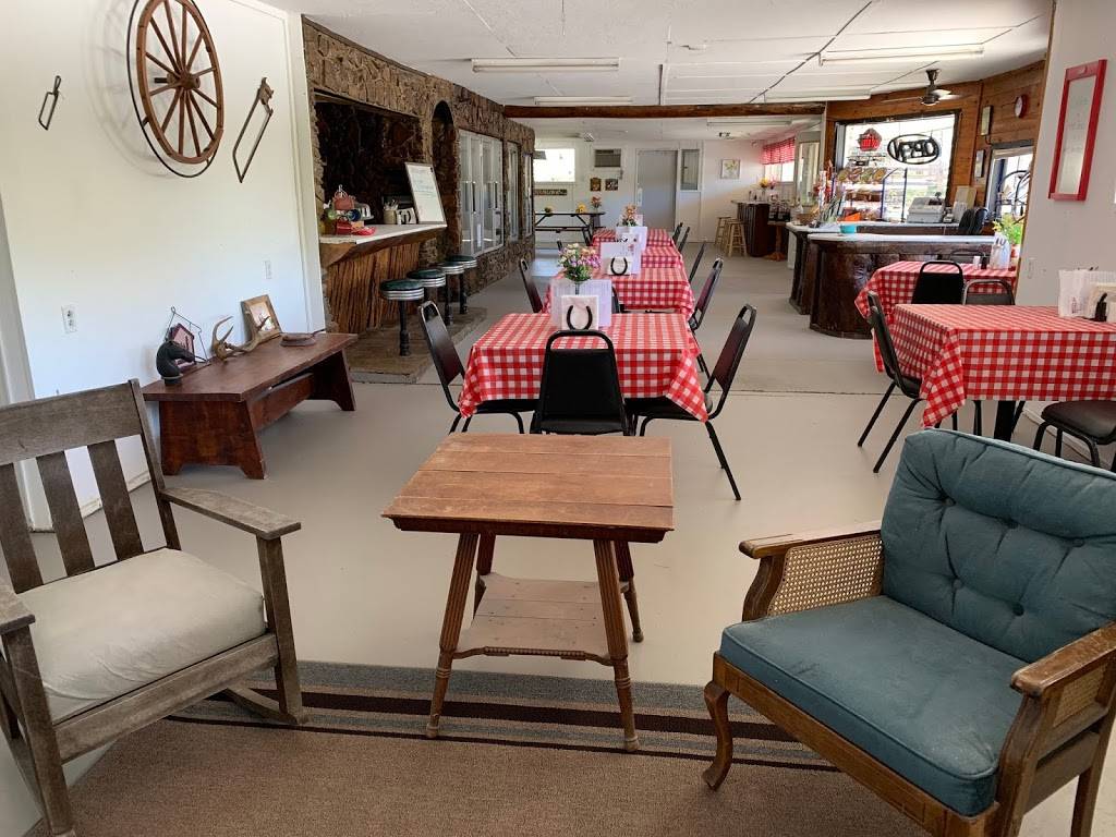 The Hitching Post Grill | restaurant | 3516 Leatherwood Ford Rd, Jamestown, TN 38556, USA | 9317522888 OR +1 931-752-2888