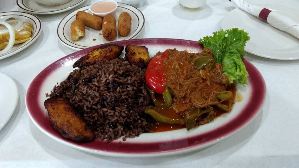 DCuba Restaurant | restaurant | 5653 W Fullerton Ave, Chicago, IL 60639, USA | 7732370900 OR +1 773-237-0900