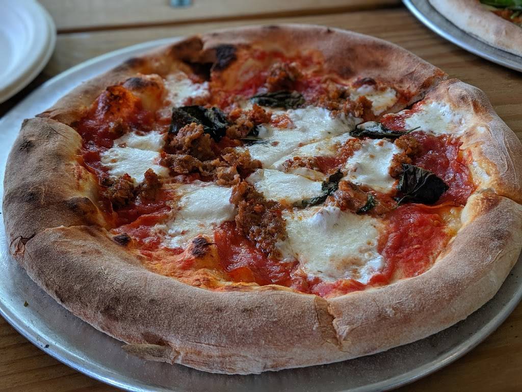 milton park | restaurant | 25 Shoreline Trail, Clarkesville, GA 30523, USA | 7069470001 OR +1 706-947-0001