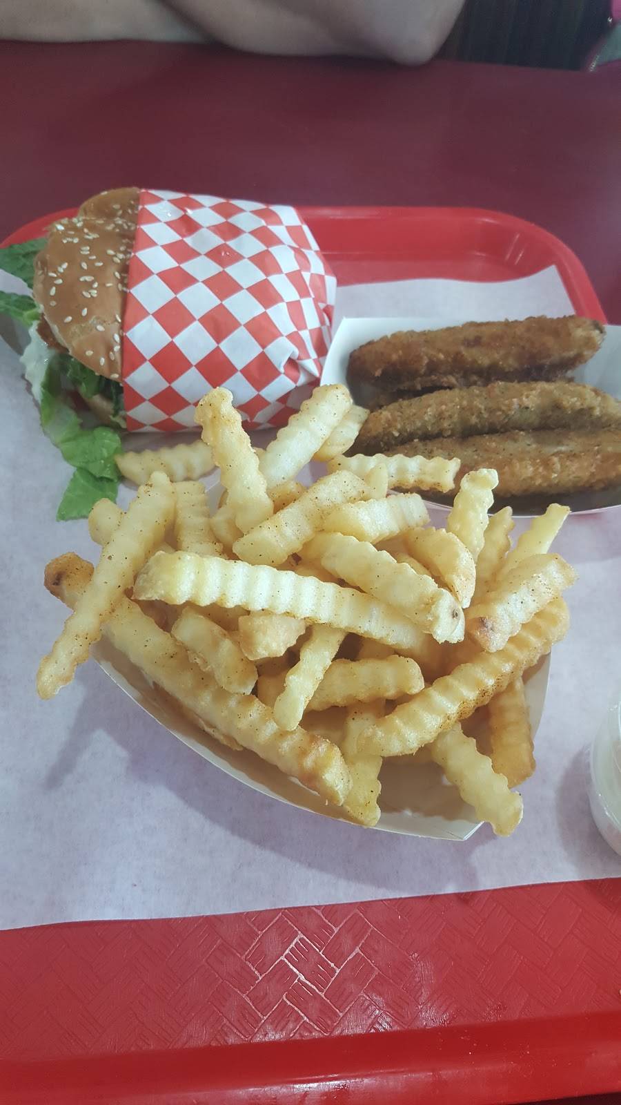 Frosty Queen | restaurant | 1850 Van Ness Ave, Fresno, CA 93721, USA | 5597217445 OR +1 559-721-7445