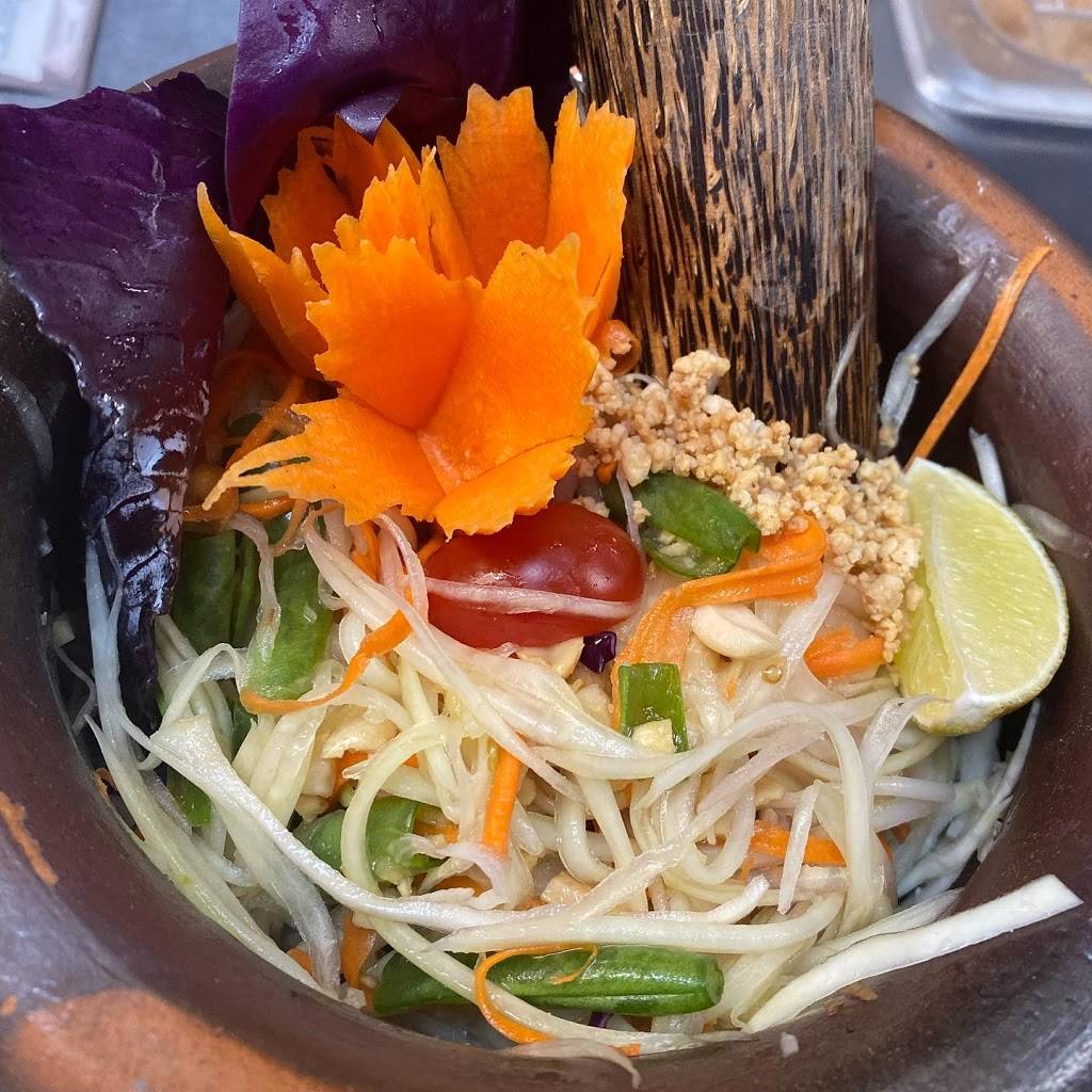 Mee-D | restaurant | 6 Washington St suite d, Sanford, ME 04073, USA | 2078501091 OR +1 207-850-1091