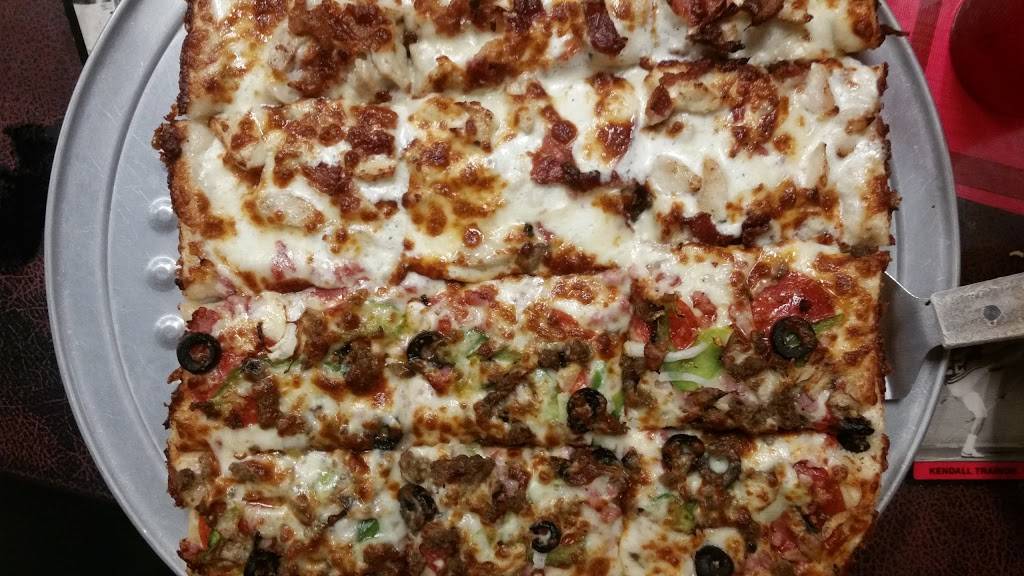 Jims Razorback Pizza | restaurant | 3501 Old Greenwood Rd Ste #17, Fort Smith, AR 72903, USA | 4794343455 OR +1 479-434-3455