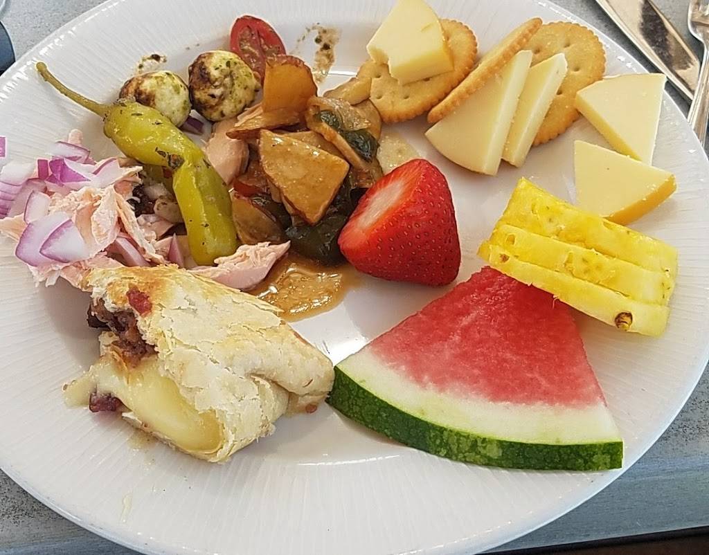 Island Way Grill | restaurant | 20 Island Way, Clearwater, FL 33767, USA | 7274616617 OR +1 727-461-6617