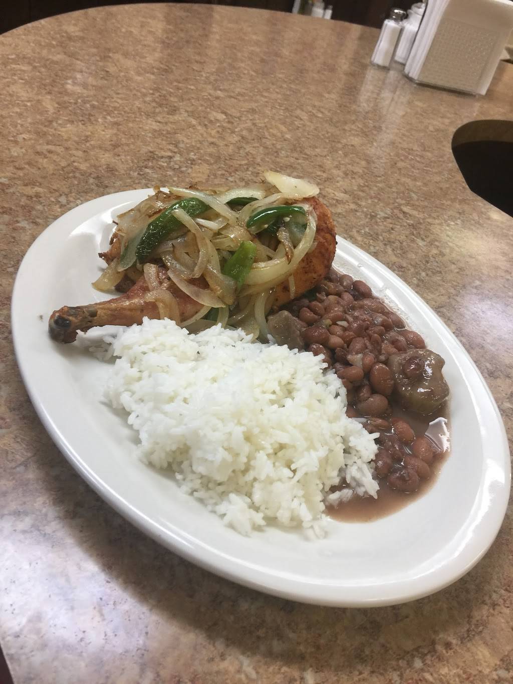 La Casita Colombiana | restaurant | 362 Broadway, Bayonne, NJ 07002, USA | 2015355888 OR +1 201-535-5888