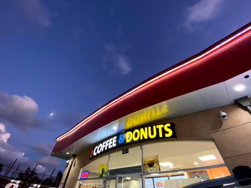 SC Coffee & Donuts | restaurant | 5957 Laurel Canyon Blvd, Valley Village, CA 91607, USA | 8188243239 OR +1 818-824-3239