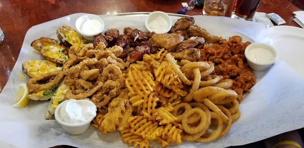 Brooklin Pub | restaurant | 15 Baldwin St, Whitby, ON L1M 1A2, Canada | 9054253055 OR +1 905-425-3055