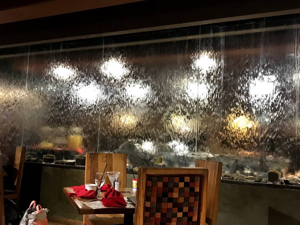 Corbins Grille | restaurant | 748 Heritage Park Blvd, Layton, UT 84041, USA | 8018960442 OR +1 801-896-0442