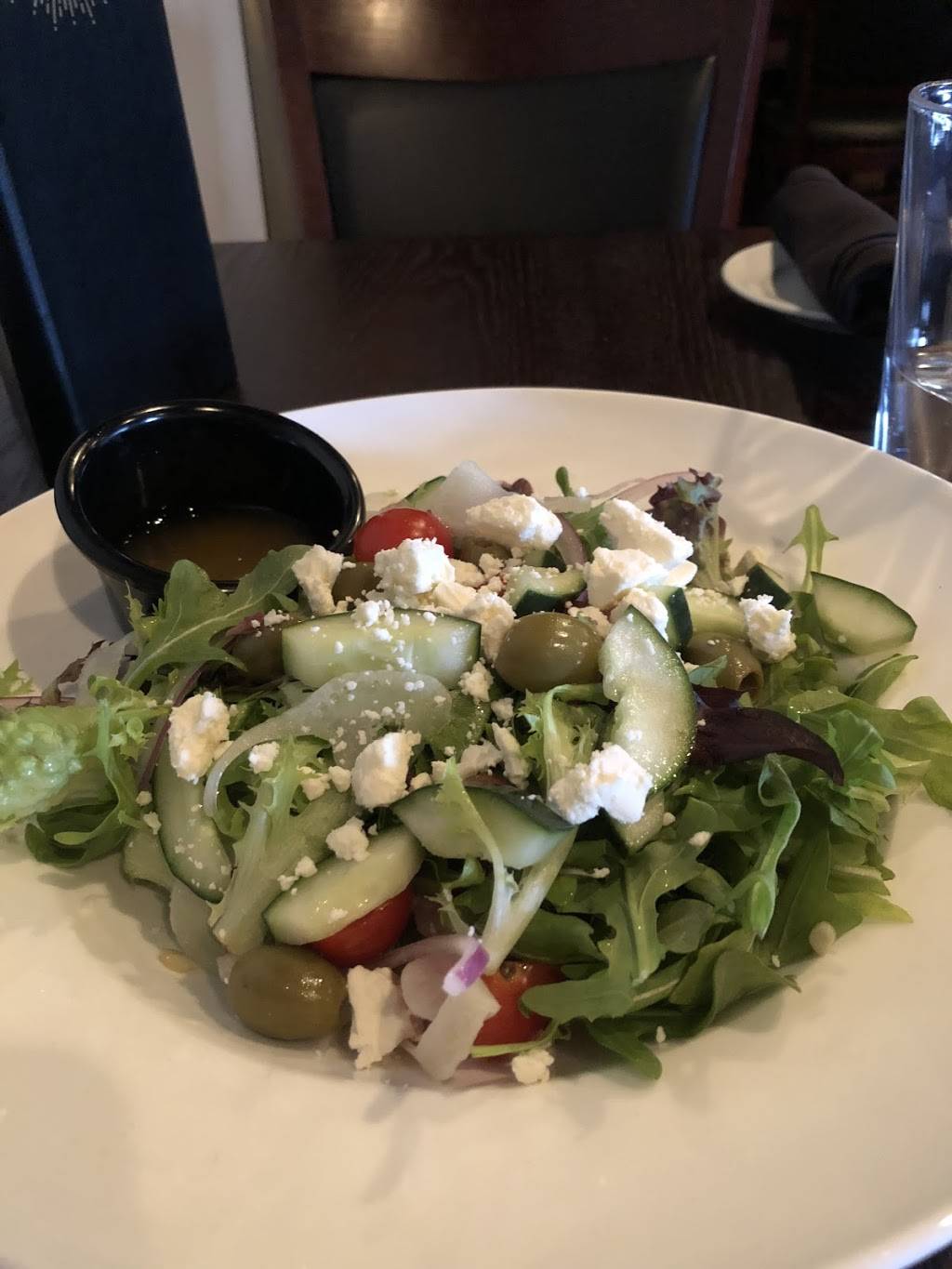 Kyra Restaurant & Wine Bar | restaurant | 5000 E Market St #14, Warren, OH 44484, USA | 3308561966 OR +1 330-856-1966