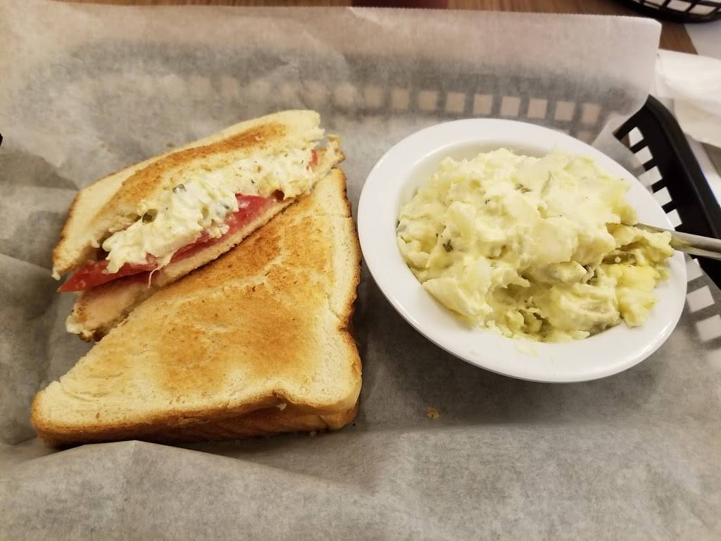 Crawford’s Diner | restaurant | 330 N Main St, Troy, NC 27371, USA | 9105710975 OR +1 910-571-0975