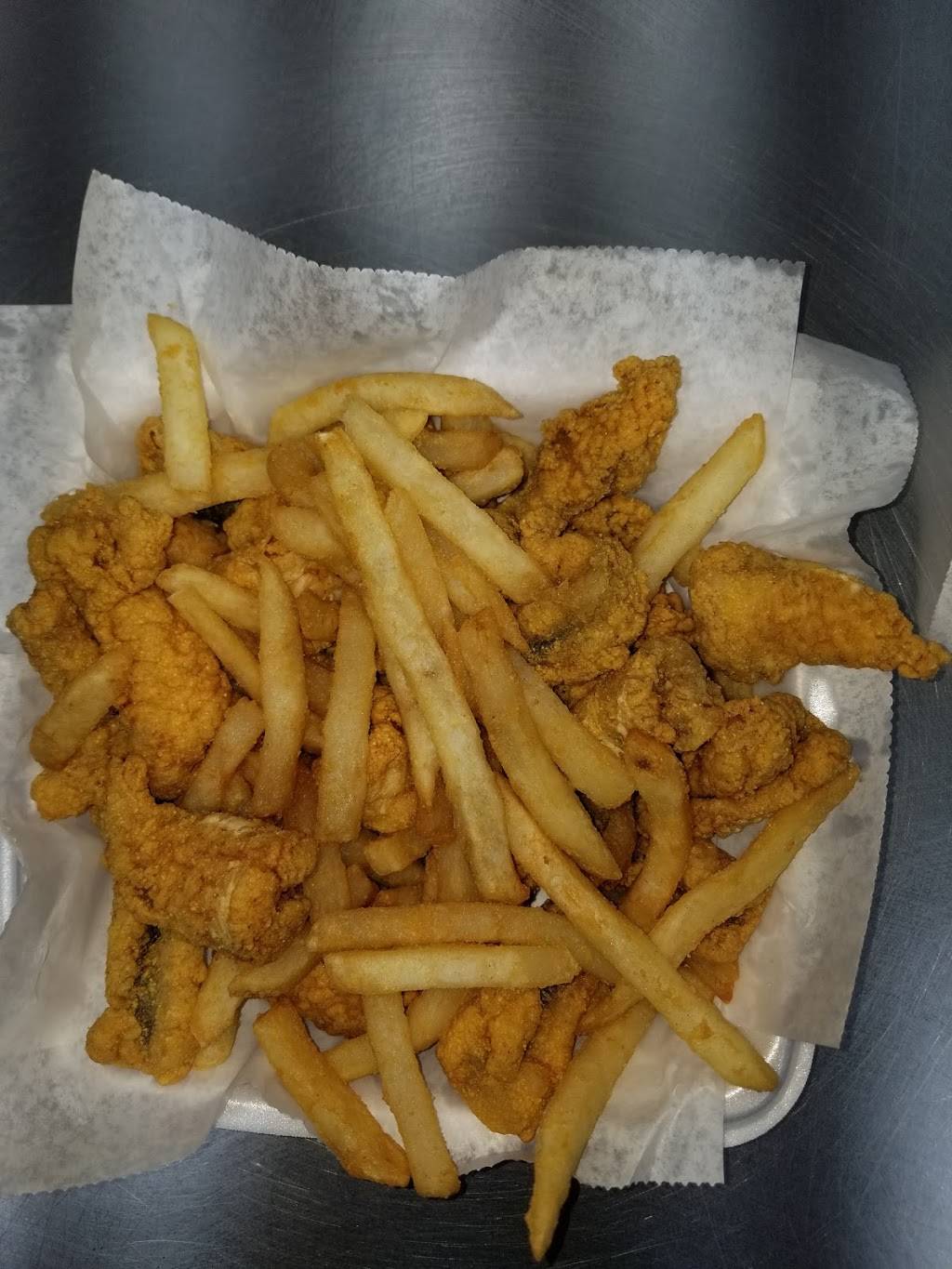 Sharxs Fish & Chicken | restaurant | 5978 W Ridge Rd, Gary, IN 46408, USA | 2198388100 OR +1 219-838-8100