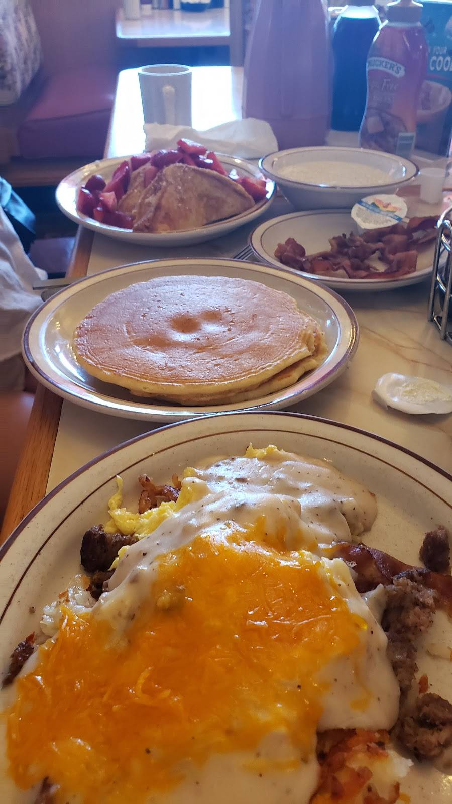 Plantation Pancake House | restaurant | 2001 US-17, North Myrtle Beach, SC 29582, USA | 8432725979 OR +1 843-272-5979