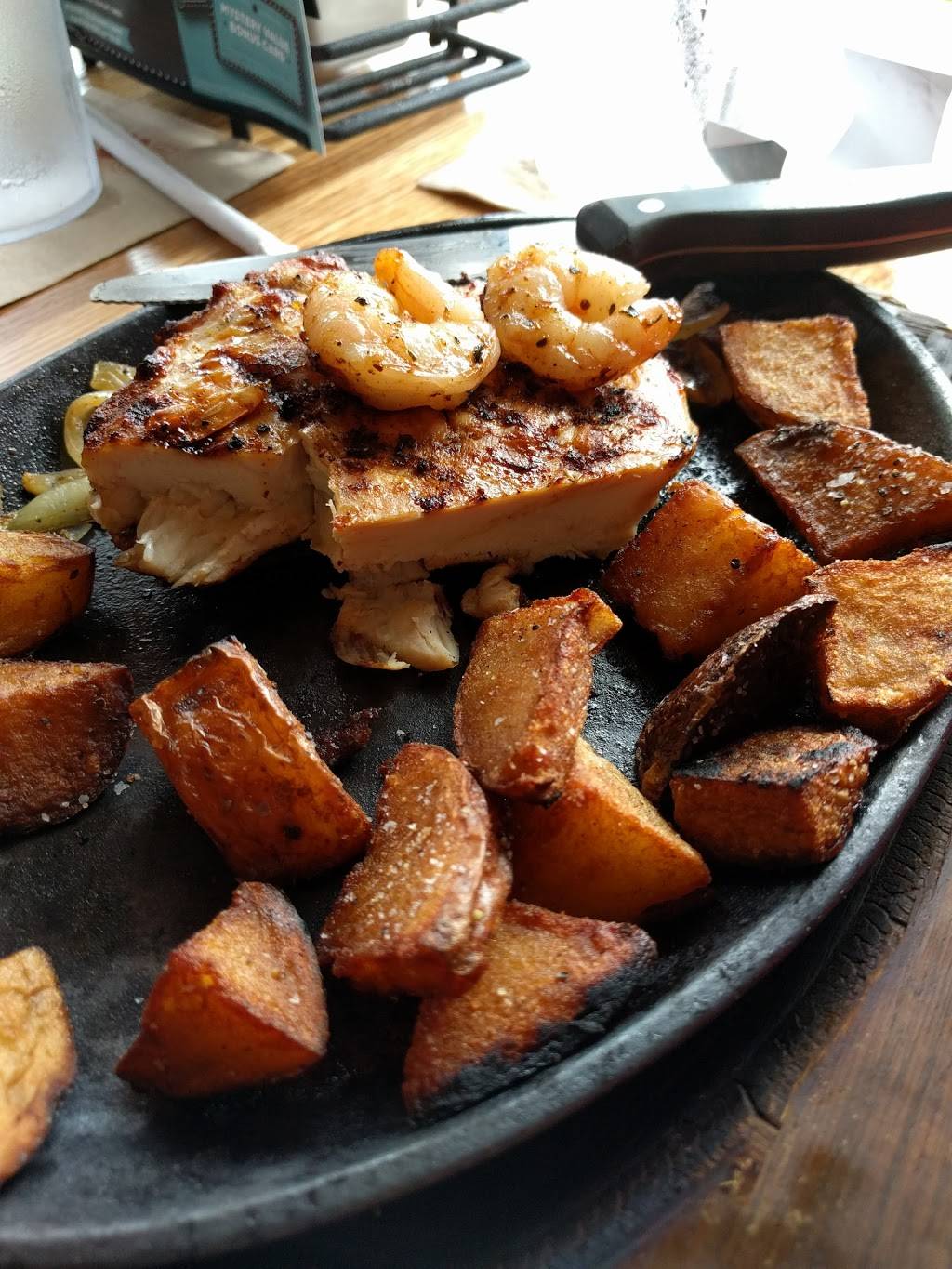 Applebees Grill + Bar | restaurant | 4535 Outer Loop, Louisville, KY 40219, USA | 5029691228 OR +1 502-969-1228