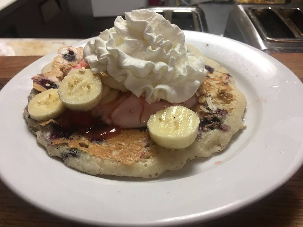 Dianes Restaurant | restaurant | 493 Westchester Rd Suite 6, Colchester, CT 06415, USA | 8602672395 OR +1 860-267-2395