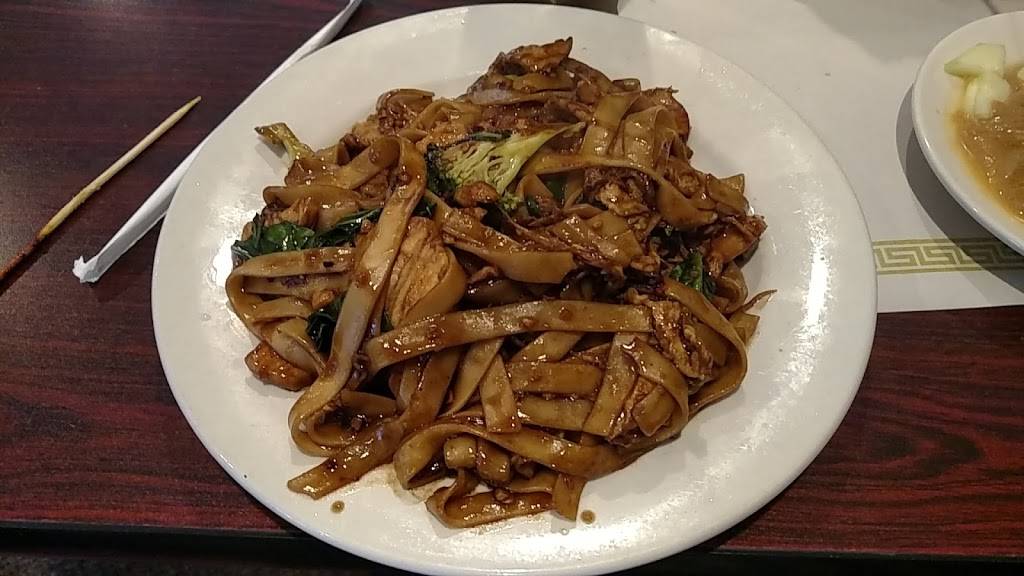 Bangkok House | restaurant | 420 E Saginaw St #112, Lansing, MI 48906, USA | 5174876900 OR +1 517-487-6900