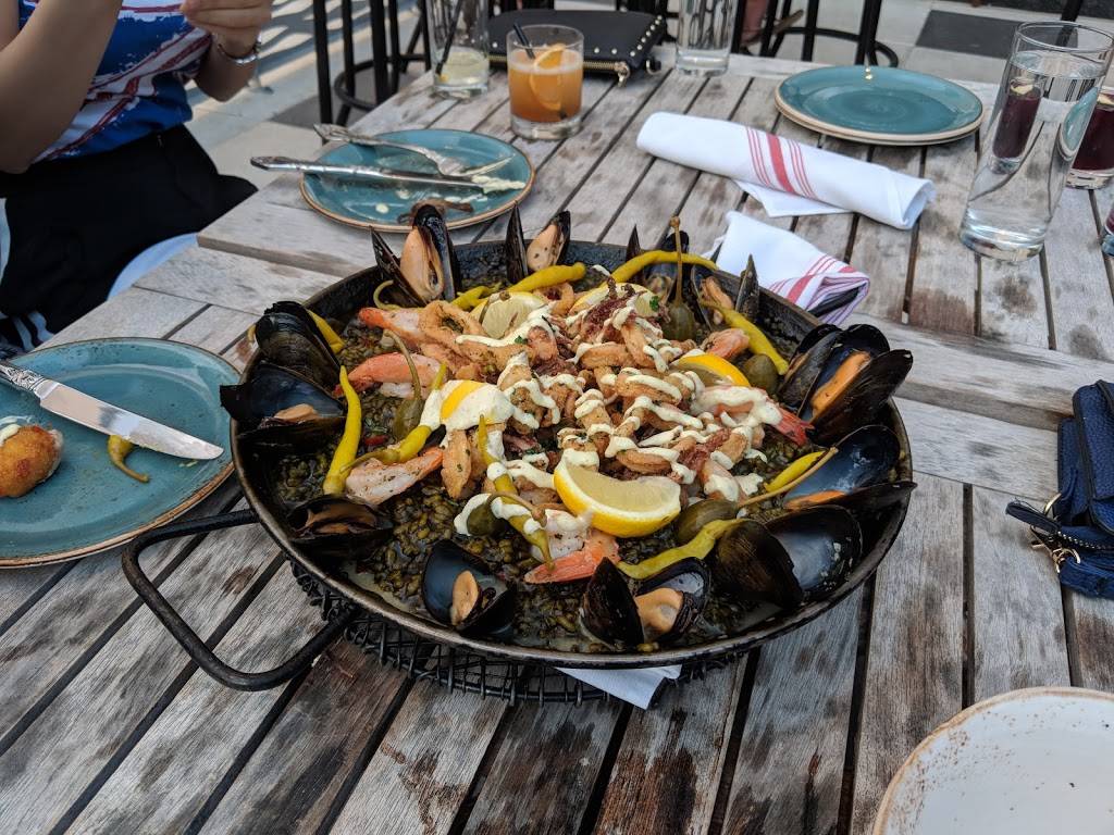 Pamplona | restaurant | 3100 Clarendon Blvd, Arlington, VA 22201, USA | 7036859950 OR +1 703-685-9950