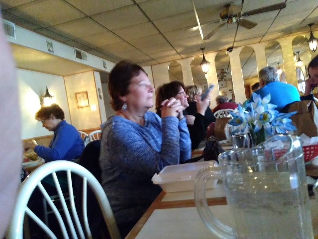 Cataros Italian Villa | restaurant | 5641 W Beloit Rd, Milwaukee, WI 53214, USA | 4145451520 OR +1 414-545-1520