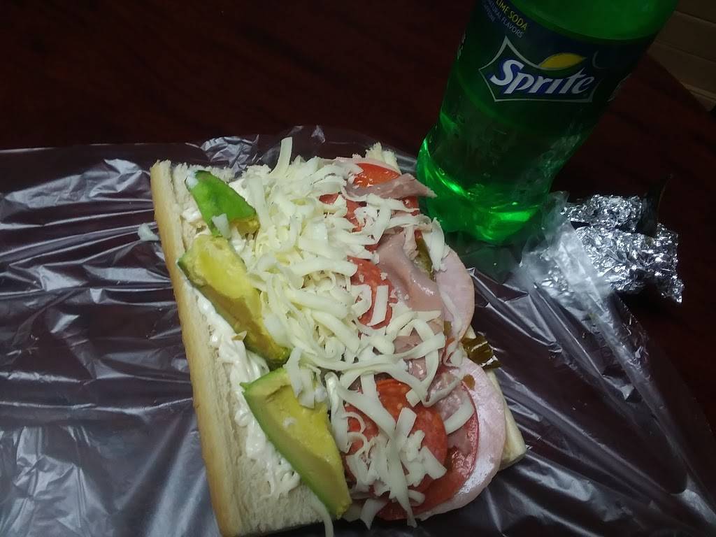 Phils Pizza | restaurant | 8932 Ridgeland Ave, Oak Lawn, IL 60453, USA | 7085994747 OR +1 708-599-4747