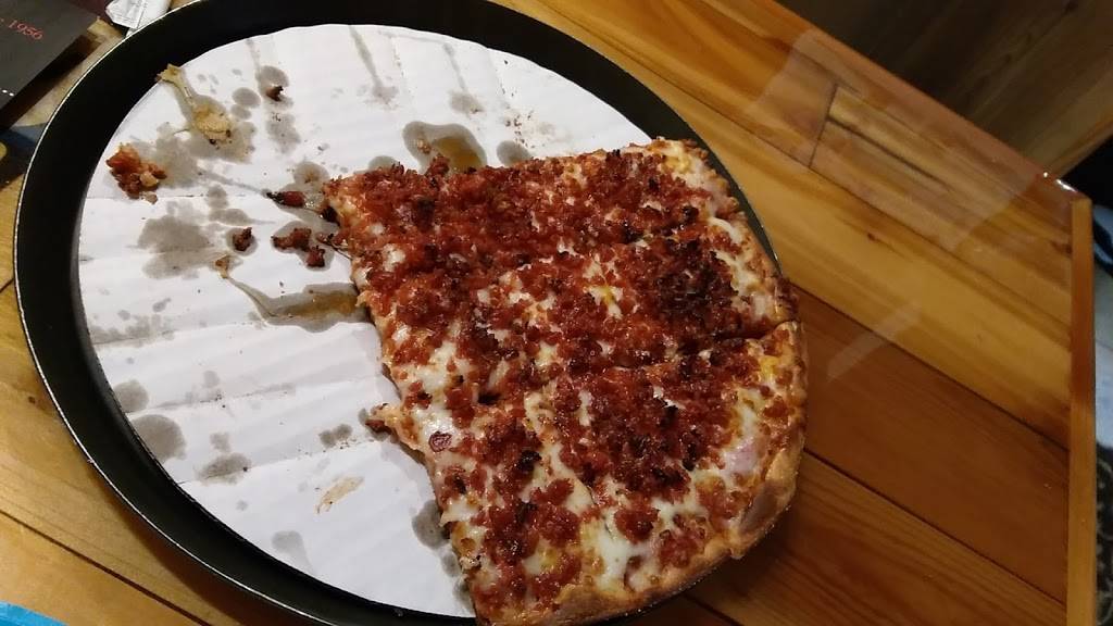 Pizza King | restaurant | 103 W Franklin St, Delphi, IN 46923, USA | 7655643202 OR +1 765-564-3202