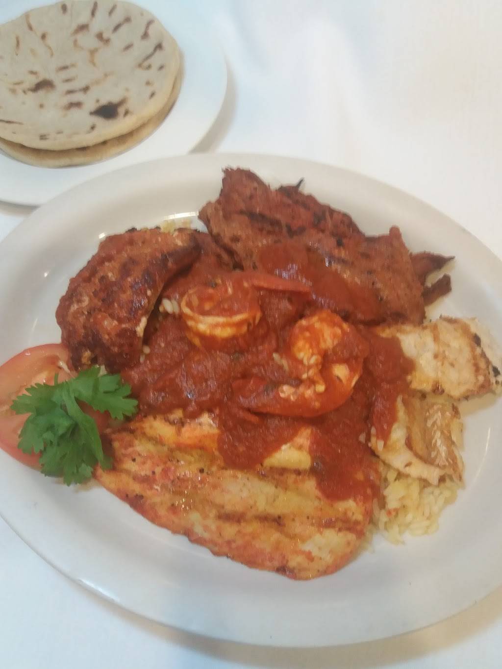 El Pulgarcito Restaurant | restaurant | 3838 Mt Vernon Ave, Alexandria, VA 22305, USA | 7035494549 OR +1 703-549-4549