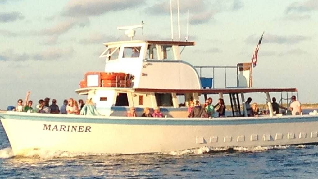 Classic Boat Rides | restaurant | 8, Simon Lake Dr, Atlantic Highlands, NJ 07716, USA | 7323379292 OR +1 732-337-9292