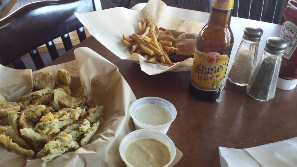 Freys Backyard Cafe | cafe | 14441 Farm to Market 2920, Tomball, TX 77377, USA | 2812558282 OR +1 281-255-8282