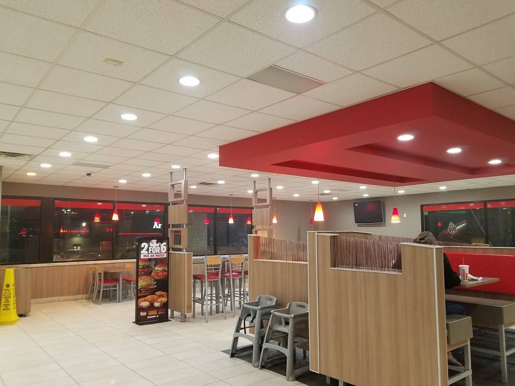 Burger King | restaurant | 4220 E Harry St, Wichita, KS 67218, USA | 3162431668 OR +1 316-243-1668