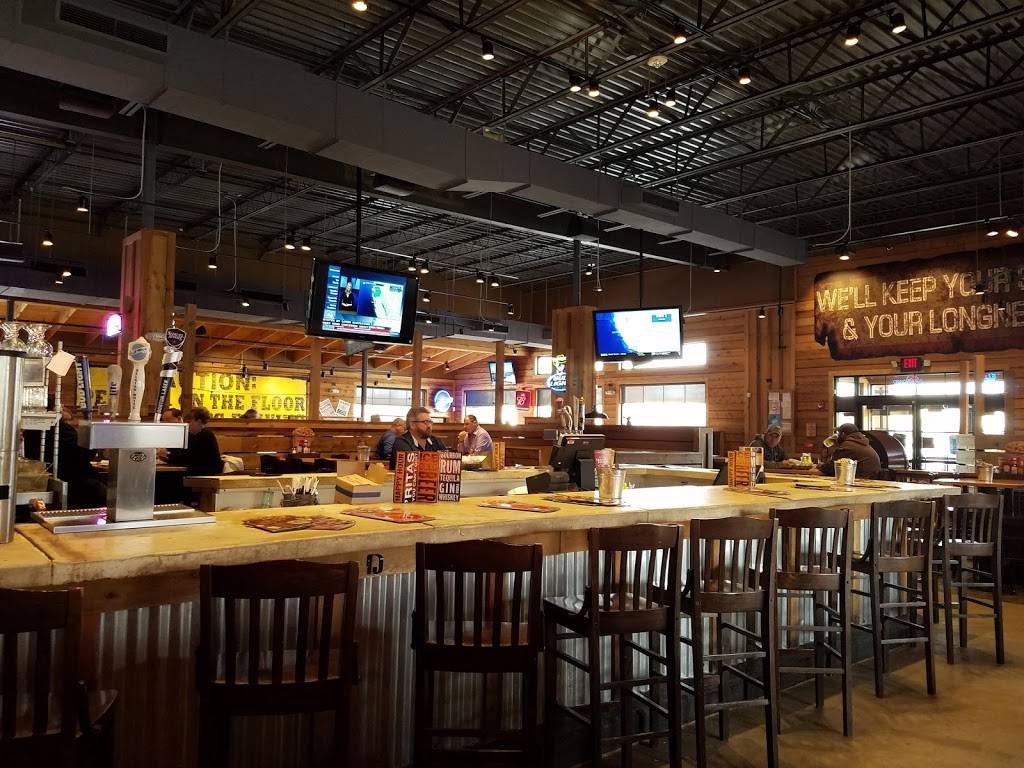 Logans Roadhouse | restaurant | 240 Conference Center Dr E, Peoria, IL 61611, USA | 3096983150 OR +1 309-698-3150