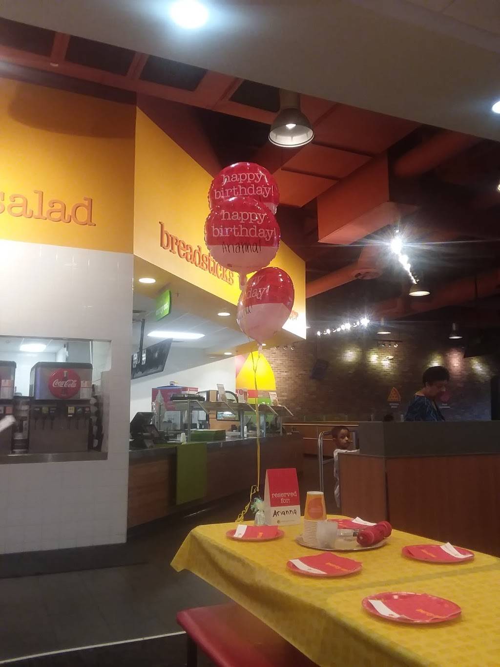 Peter Piper Pizza | meal takeaway | 127 E Williams Field Rd, Gilbert, AZ 85295, USA | 4809636139 OR +1 480-963-6139