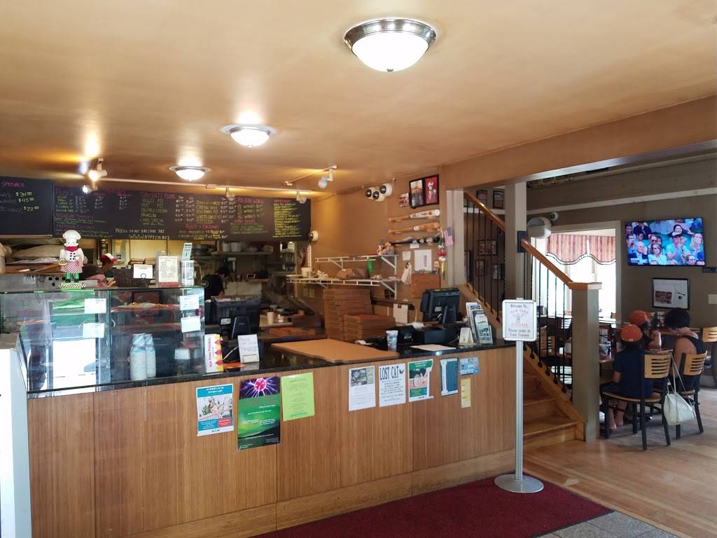 New York Pizzeria | restaurant | 75 Chestnut St, Cooperstown, NY 13326, USA | 6075472930 OR +1 607-547-2930