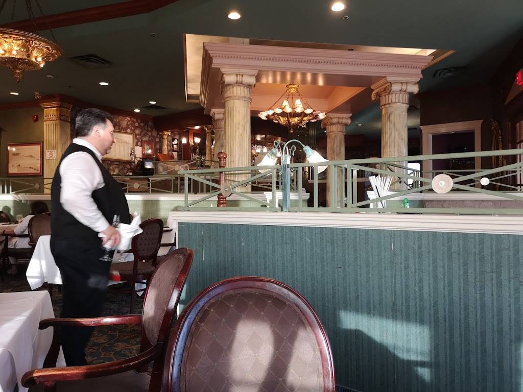 Aristotles Steak & Seafood House | restaurant | 6905 Millcreek Dr, Mississauga, ON L5N 6A3, Canada | 9058581770 OR +1 905-858-1770