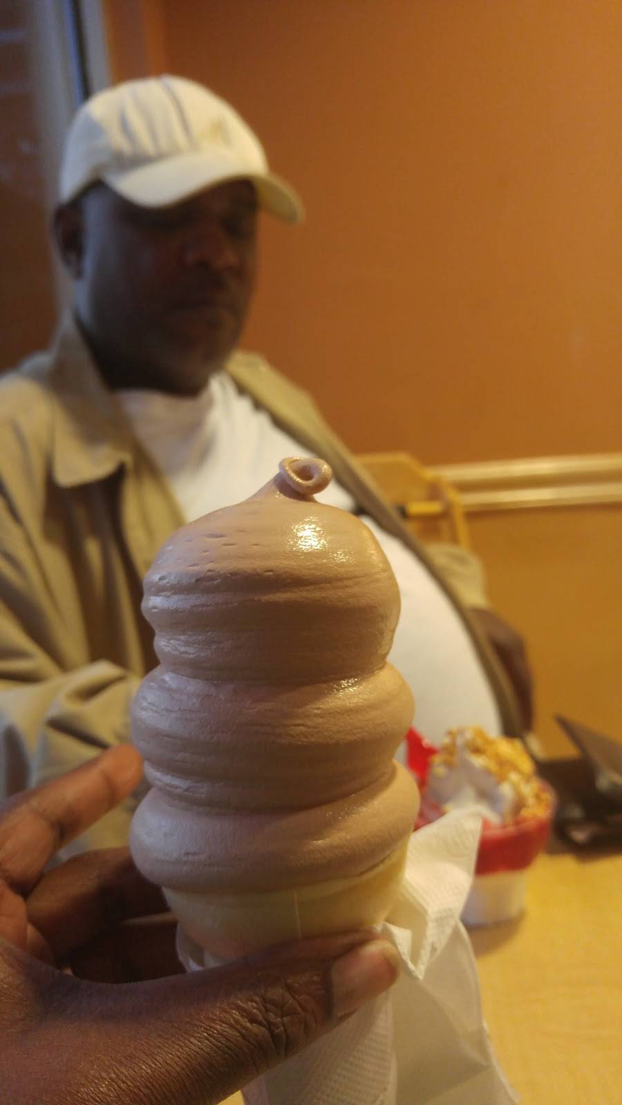 Dairy Queen Grill & Chill | restaurant | 2030 Liberty Rd (Rte 26, Eldersburg, MD 21784, USA | 4105495500 OR +1 410-549-5500