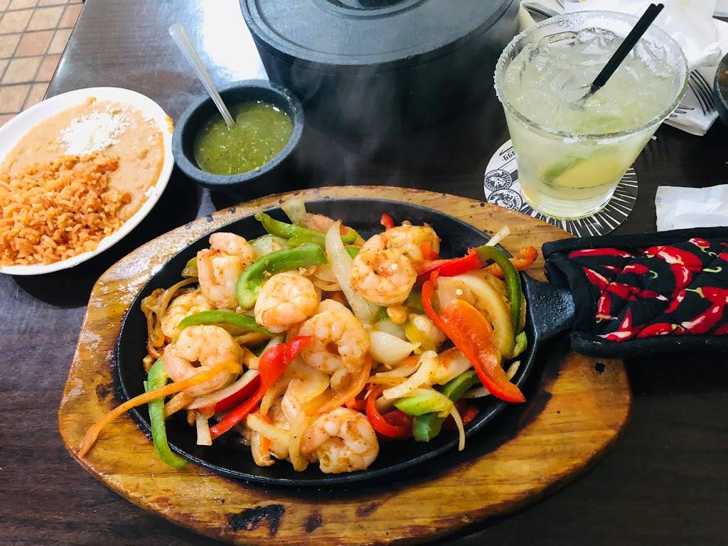 La Casa Del Cocinero | restaurant | 14323 Whittier Blvd, Whittier, CA 90602, USA | 5622956678 OR +1 562-295-6678