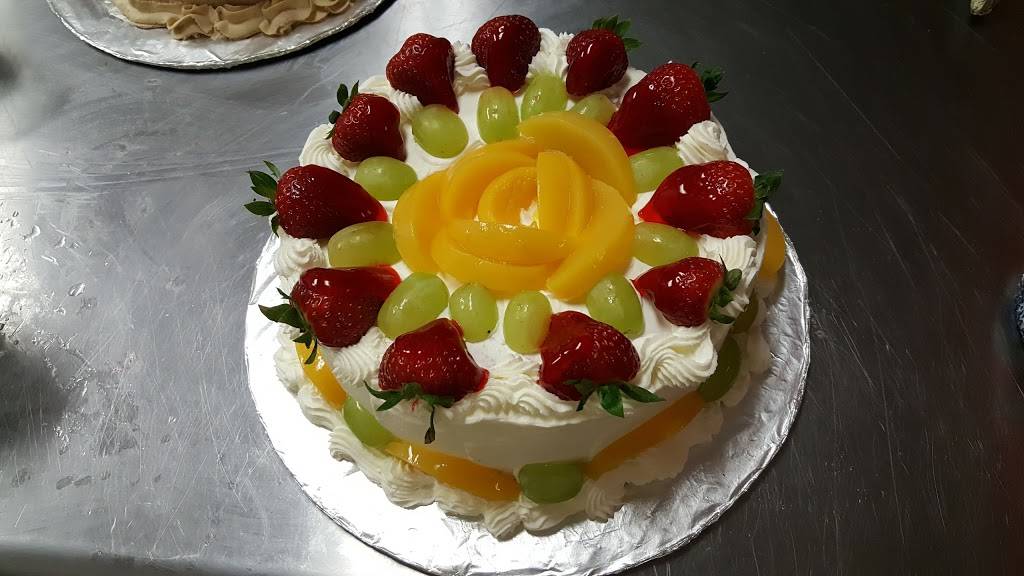 Chamangos Pastelerias | restaurant | 6250 West 38th Street, Indianapolis, IN 46254, USA | 3173721750 OR +1 317-372-1750