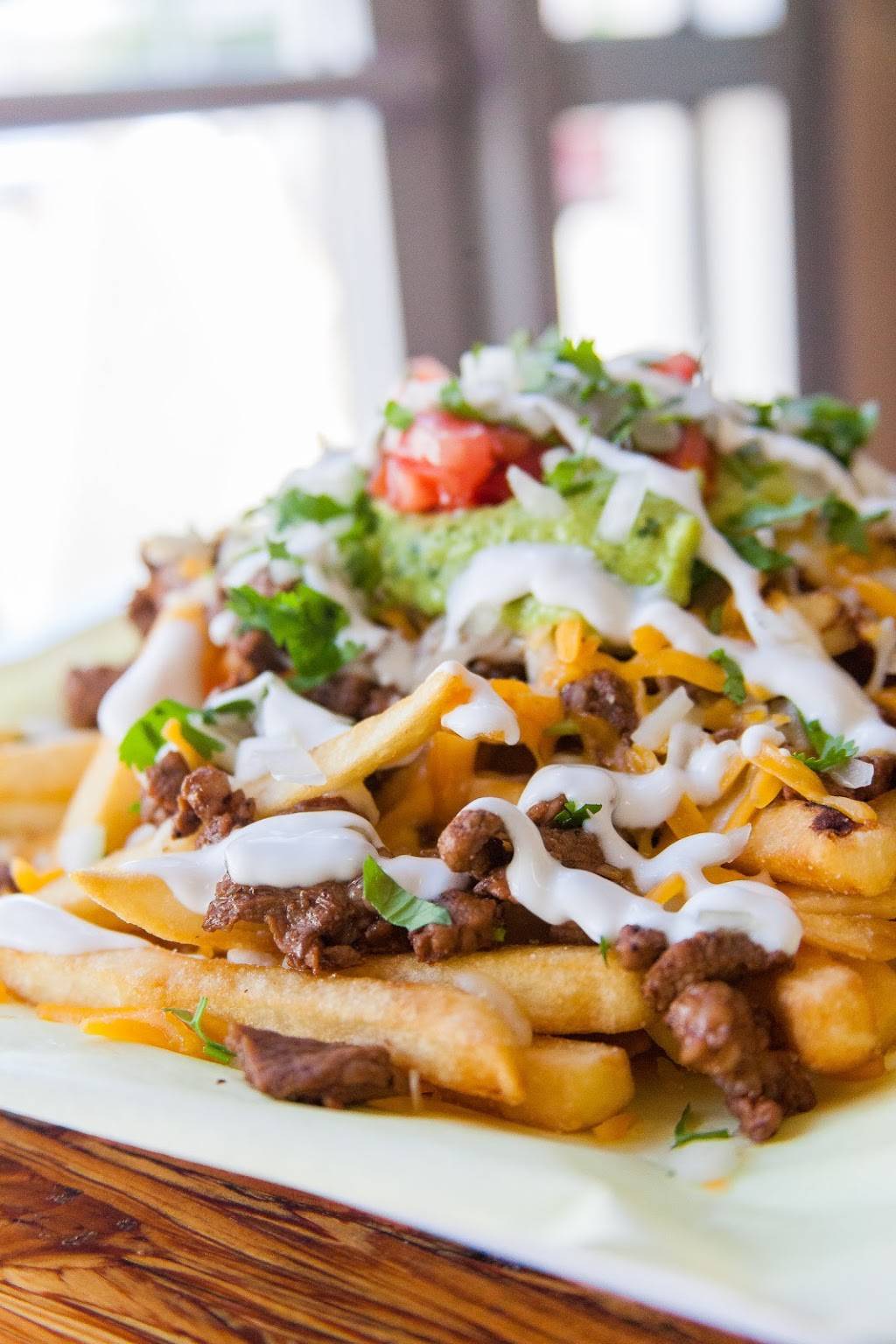 La Imperial | restaurant | 327 State Ave, Shafter, CA 93263, USA | 6617461717 OR +1 661-746-1717