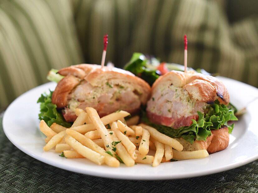 Al Fresco | restaurant | 2345 S Ocean Blvd, Palm Beach, FL 33480, USA | 5612734130 OR +1 561-273-4130